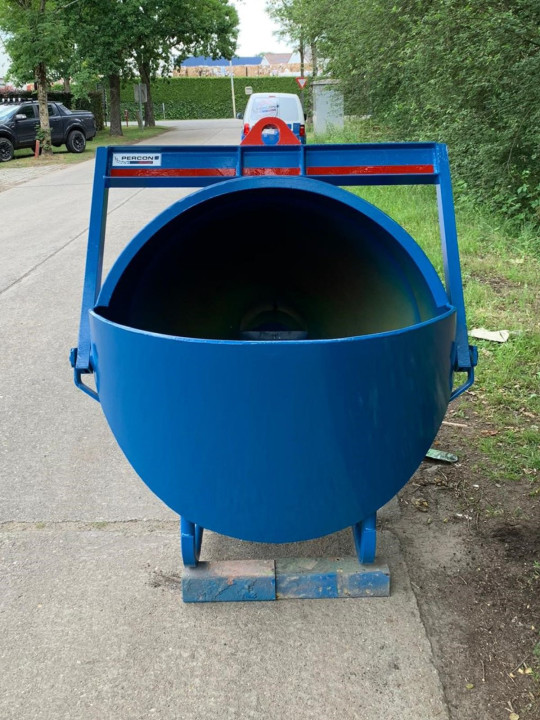 Betonkubel - 1000 L huren | Percon | Gekeurde betonkubels voor veilig hijswerk