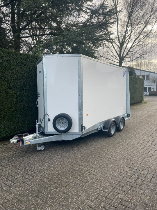 Gesloten aanhangwagen kopen | Percon | Sterke Kwaliteitsmerken & Advies