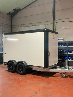 Gesloten aanhangwagen kopen | Percon | Sterke Kwaliteitsmerken & Advies